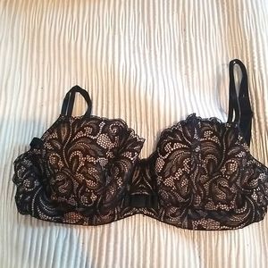 36 DD black lace adjustable bra